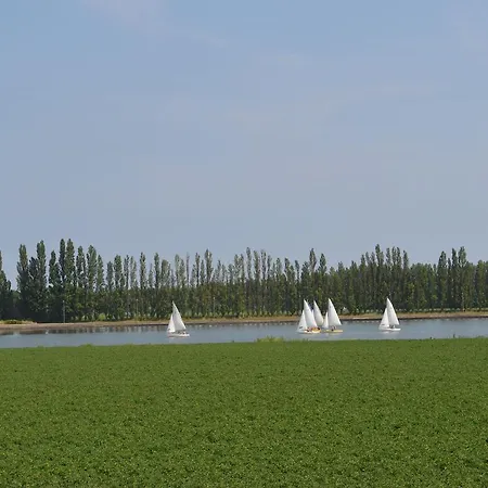 Delightful Holiday In Near Sea Holiday home Lido di Volano