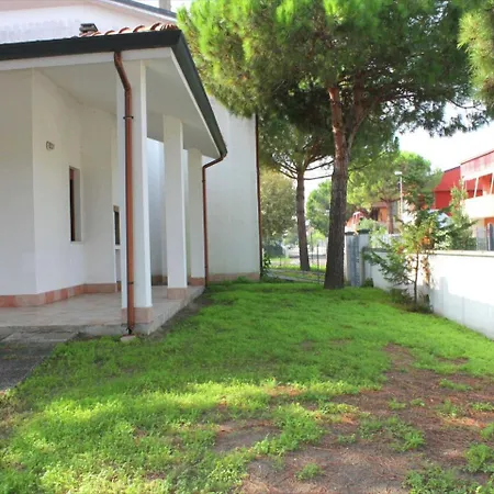 Holiday home Delightful Holiday In Near Sea