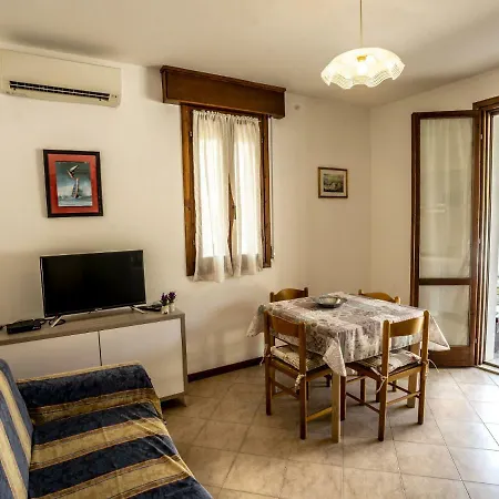 Delightful Holiday In Near Sea Holiday home